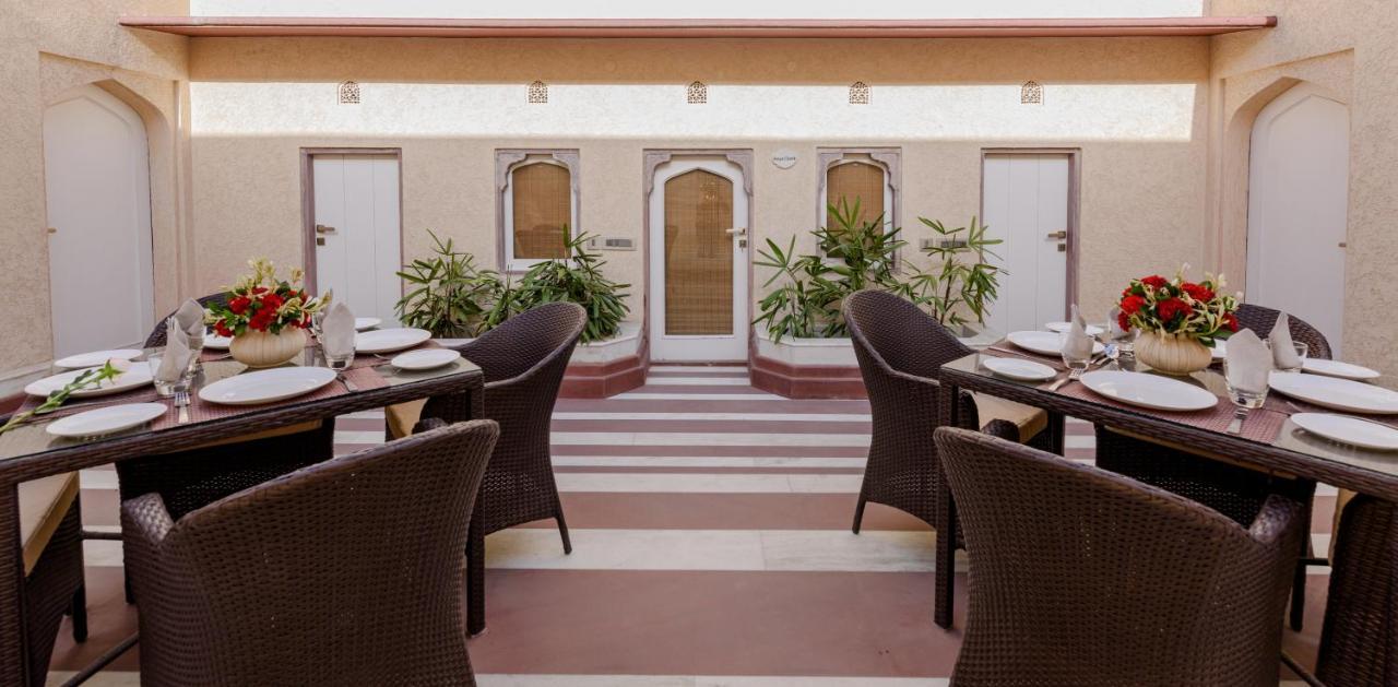 Surya Haveli , Amer Fort Jaipur Exteriör bild